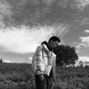 欧美国产精品久久
