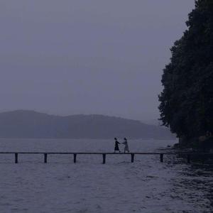 欧美国产精品久久
